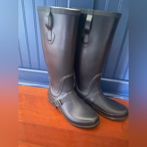 LL Bean Womens Wellies - black size 9